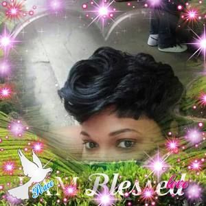 Meet your Posher, Christine